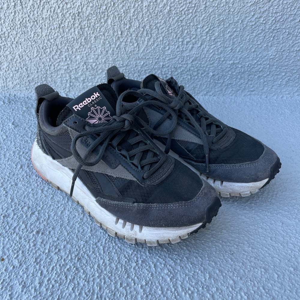 Reebok CL legacy sneakers